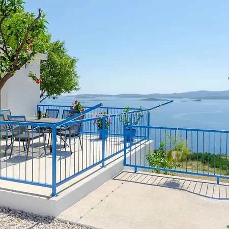 Holiday home House Deja Blue