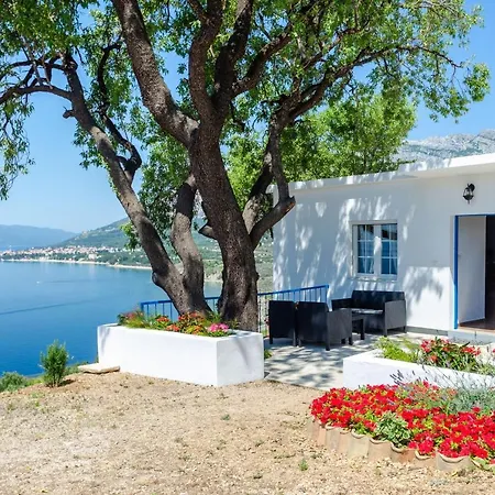 House Deja Blue * Orebic