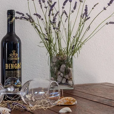 Дом отдыха House Deja Blue Оребич