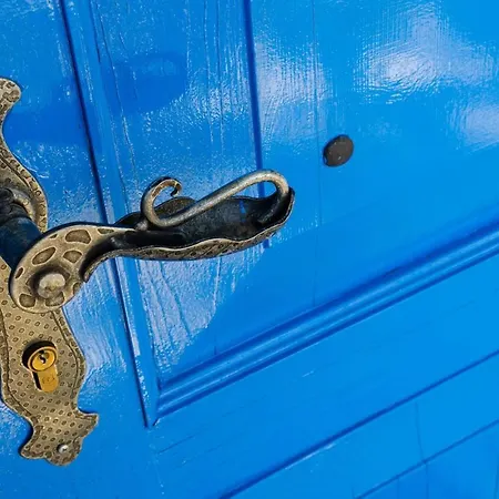 House Deja Blue * Оребич