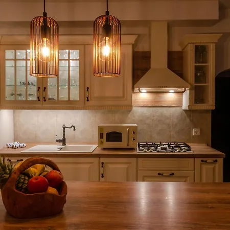 House Deja Blue * Оребич